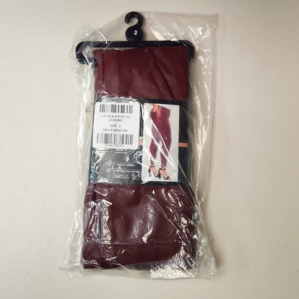 ❤️NWT TORRID LEGGING - FAUX VEGAN LEATHER - POCKETS MERLOT PLUS SIZE - Picture 5 of 13